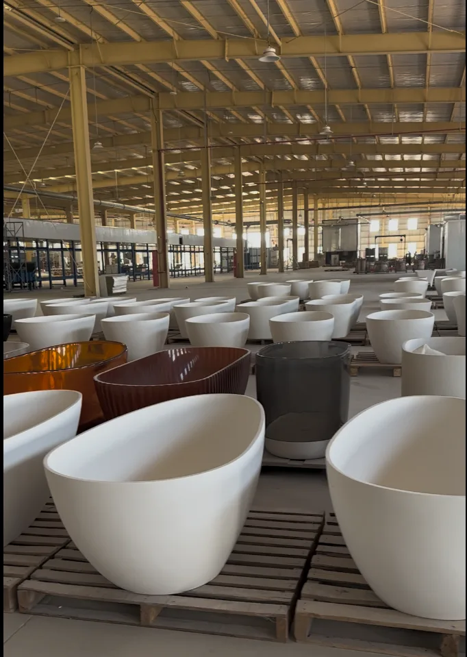 HONDAO factory floor mass-producing Solid Surface Bathroom Fixtures for 5-star hotel projects.