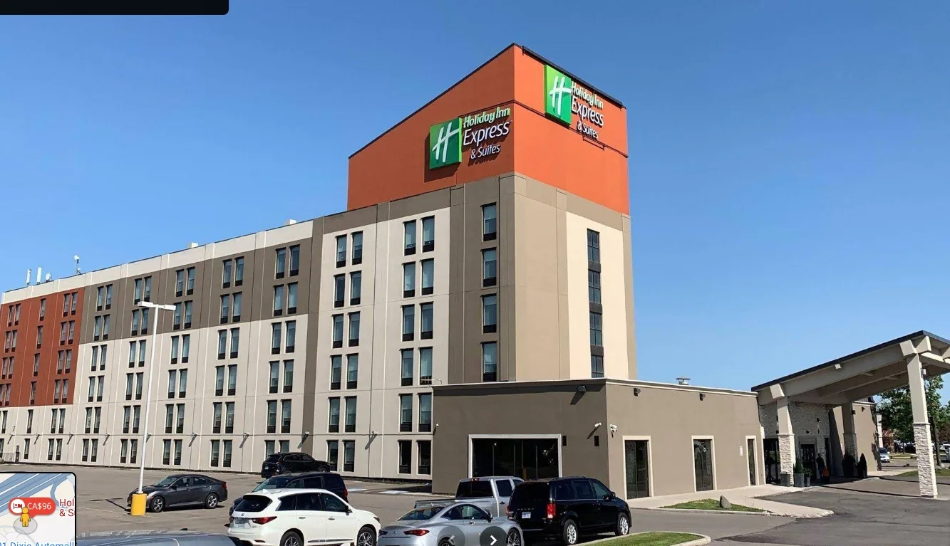 Holiday Inn Express hotel project using HONDAO bathroom products