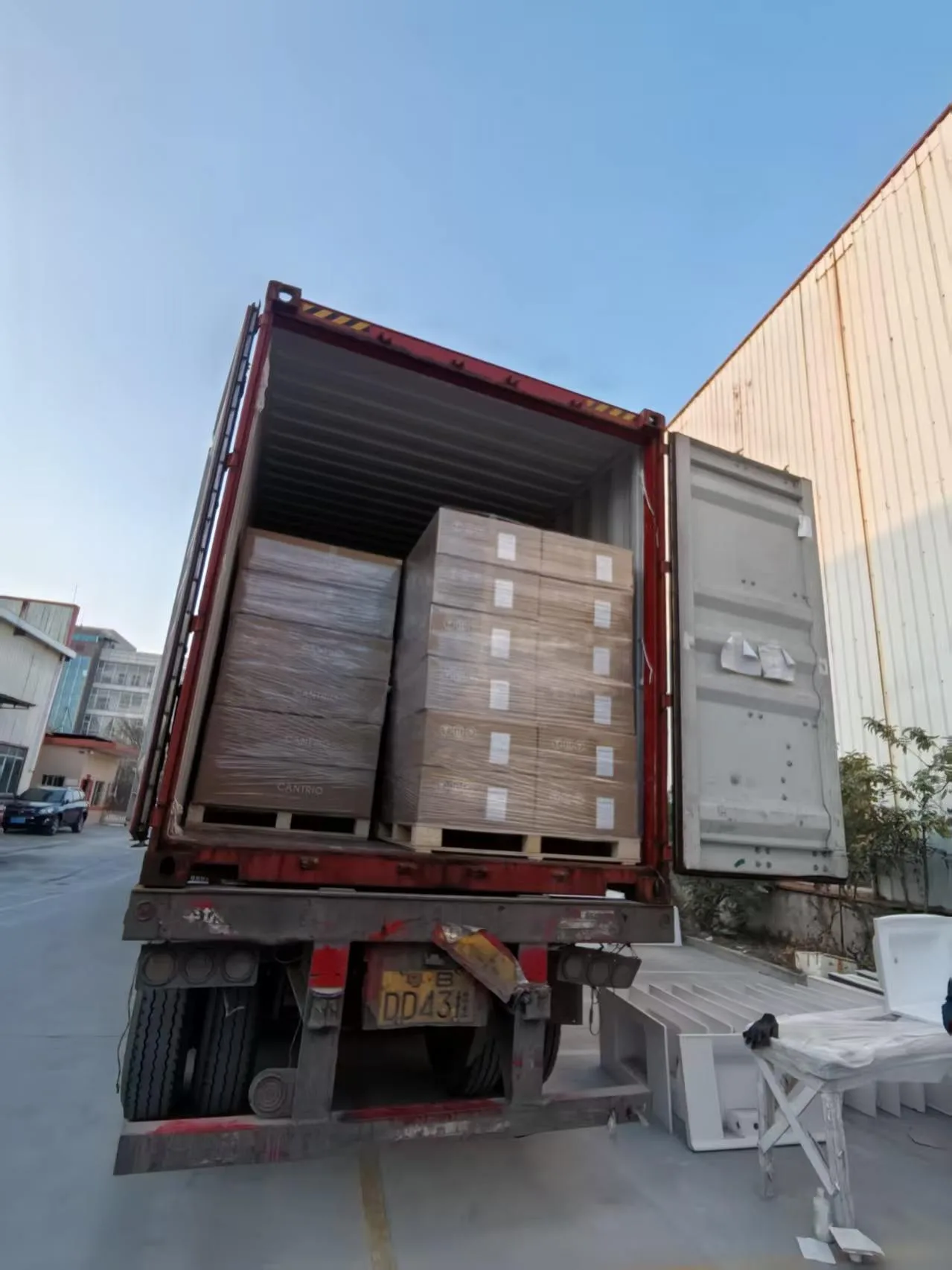 Secure heavy-duty vertical pallet container packing to ensure overseas shipping safety for a volume Solid Surface Shower Wall Panel contract.[cite: 1]

Our facility offers turnkey project solutions, managing everything from bulk container staging and heavy-duty vertical pallet crating to custom color formulation and product coordination across all six of our major product series[cite: 1]...